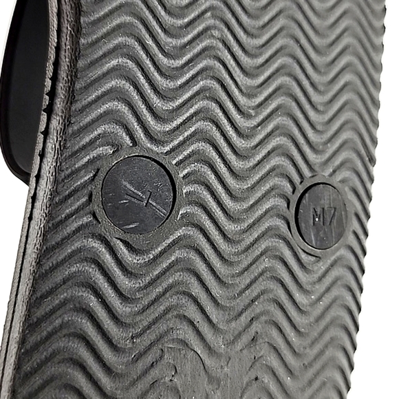 Hurley Men's Camo Black Grey  Flip Flops Thongs Size 7 - Picture 10 of 10